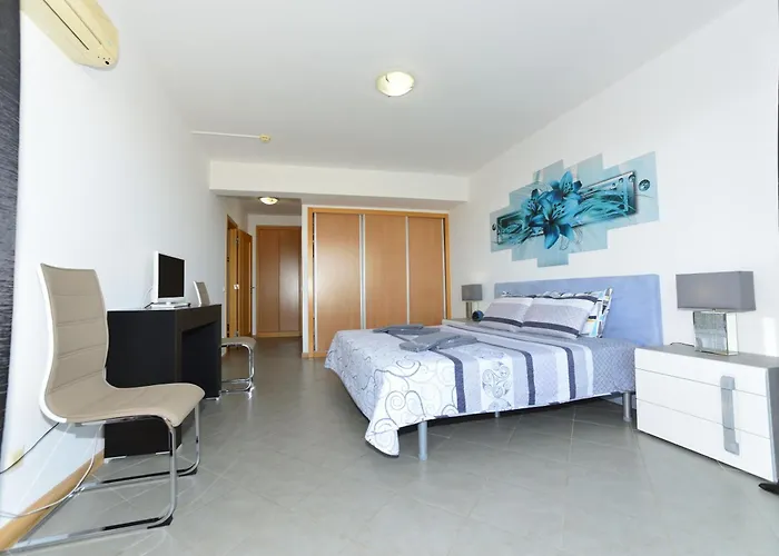 Ruby Red & Atlantic Blue In Oceano Atlantico Apartamento