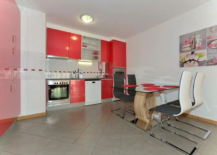 Appartement Ruby Red & Atlantic Blue In Oceano Atlantico