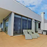 Ruby Red & Atlantic Blue In Oceano Atlantico *