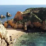 Ruby Red & Atlantic Blue In Oceano Atlantico Portimão