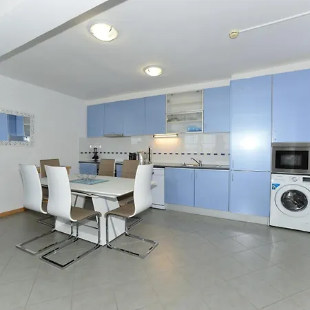 Ruby Red & Atlantic Blue In Oceano Atlantico Apartmán