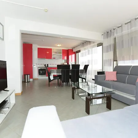 Apartmán Ruby Red & Atlantic Blue In Oceano Atlantico