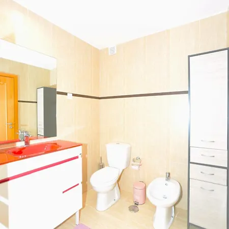 Ruby Red & Atlantic Blue In Oceano Atlantico *