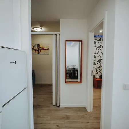 Ruby Red & Atlantic Blue In Oceano Atlantico Appartamento