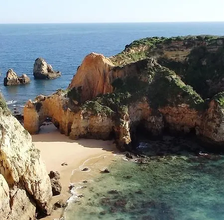 Ruby Red & Atlantic Blue In Oceano Atlantico Portimão